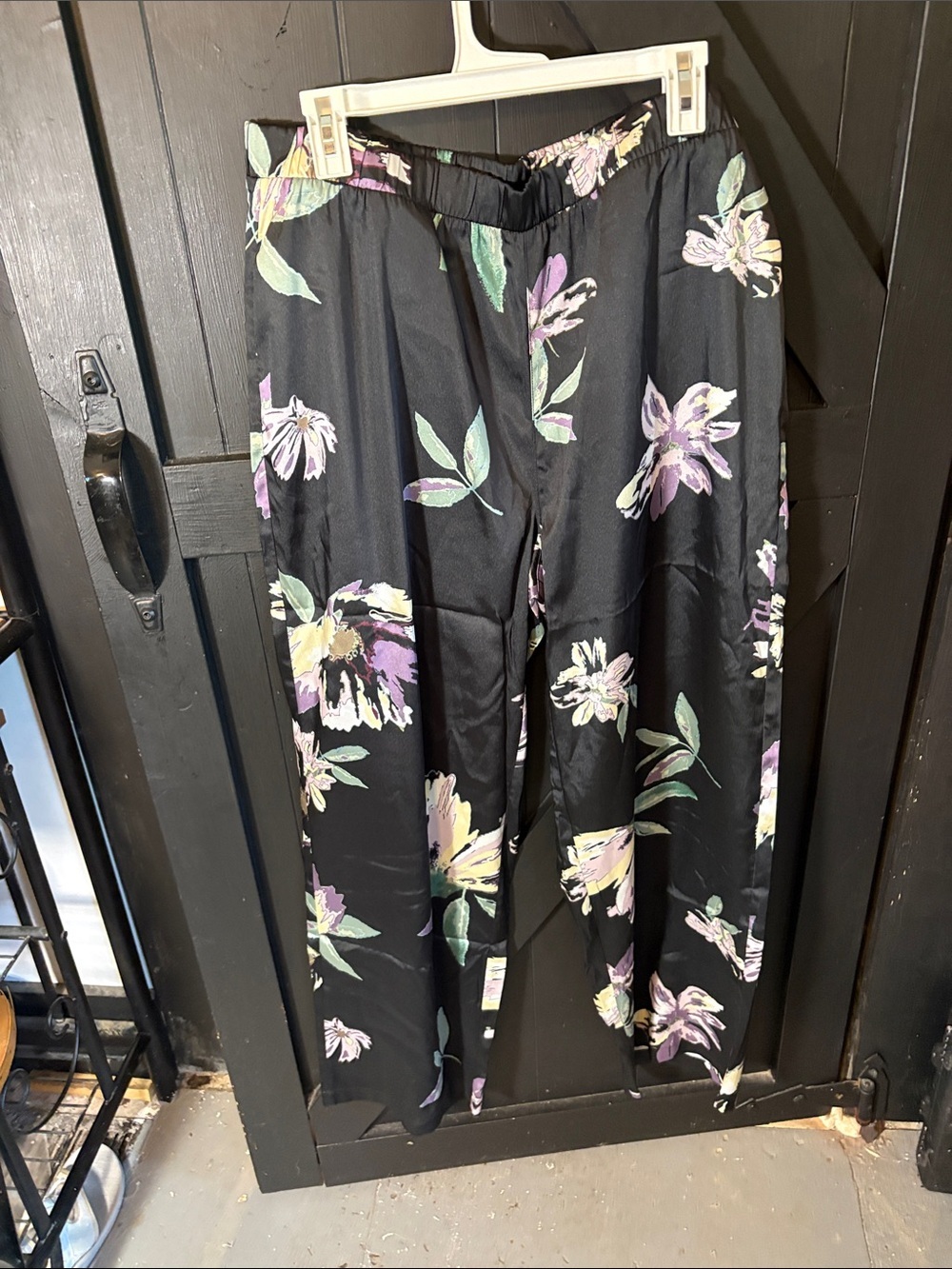 Black Floral Wide-Leg Pull-On Pants with Pastel Blooms